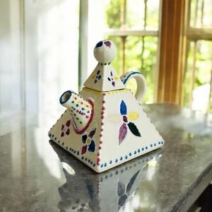 Unique Art Small Pyramid Teapot Hand Crafted Triangle Shape Ceramic Tea Pot
